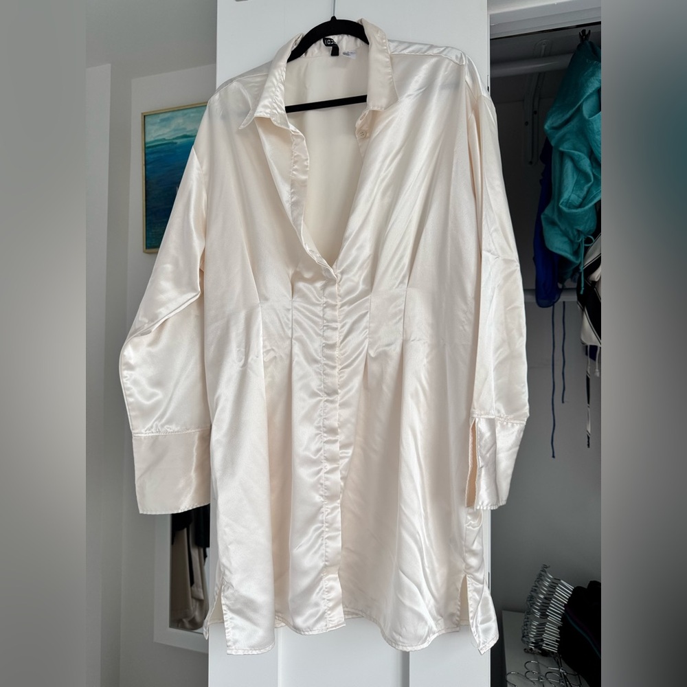 H&M Cream Satin Long Sleeve Mini Dress, XL